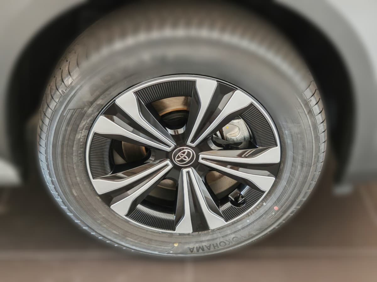 2025 Toyota Toyota bZ4X - 3 000 km - Fotka 1
