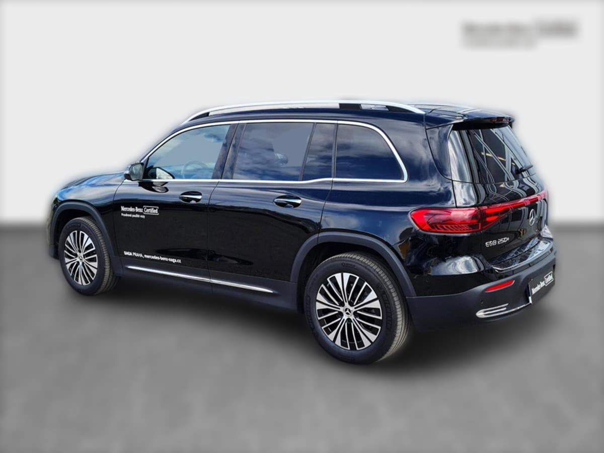 2024 Mercedes-Benz EQB - 35 351 km - Fotka 1