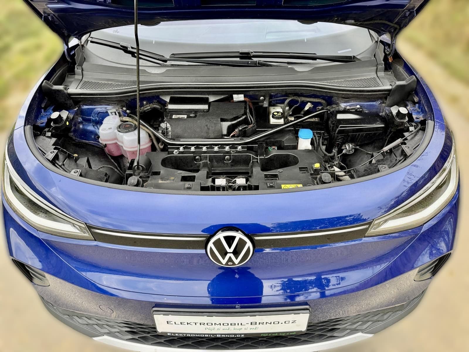 2021 Volkswagen ID.4 - 177 350 km - Fotka 1