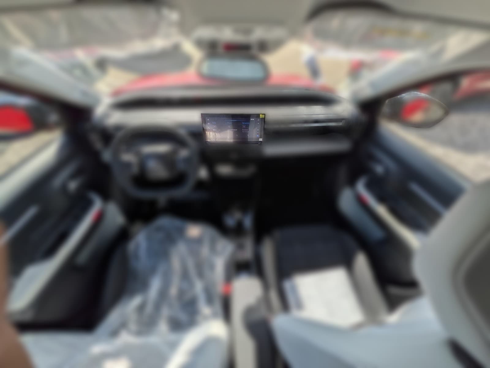 2025 Citroën ë-C3 - 0 km - Fotka 1