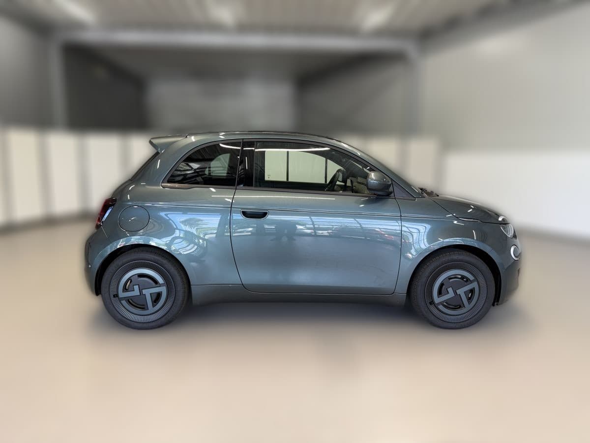 2025 Fiat Fiat 500e - 5 km - Fotka 1
