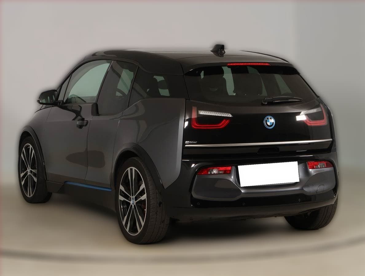 2022 BMW i3 - 54 976 km - Fotka 1