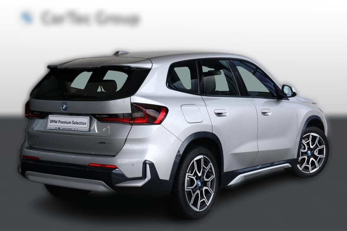 2024 BMW iX1 - 18 000 km - Fotka 1