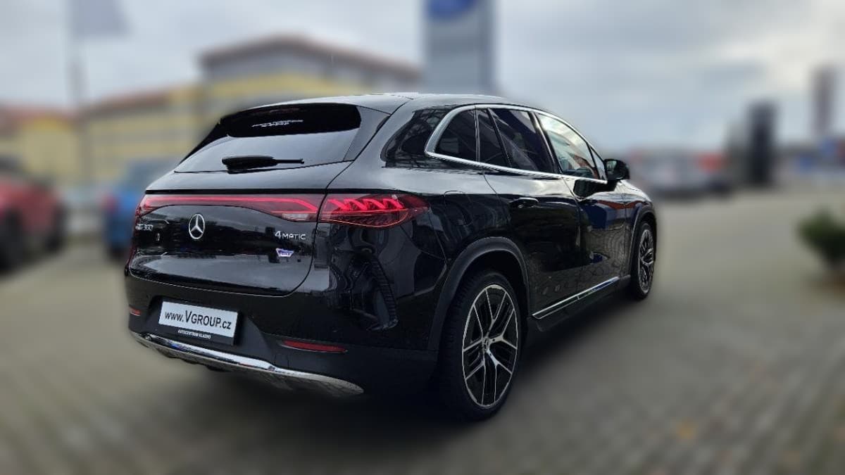 2023 Mercedes-Benz EQE - 70 000 km - Fotka 1