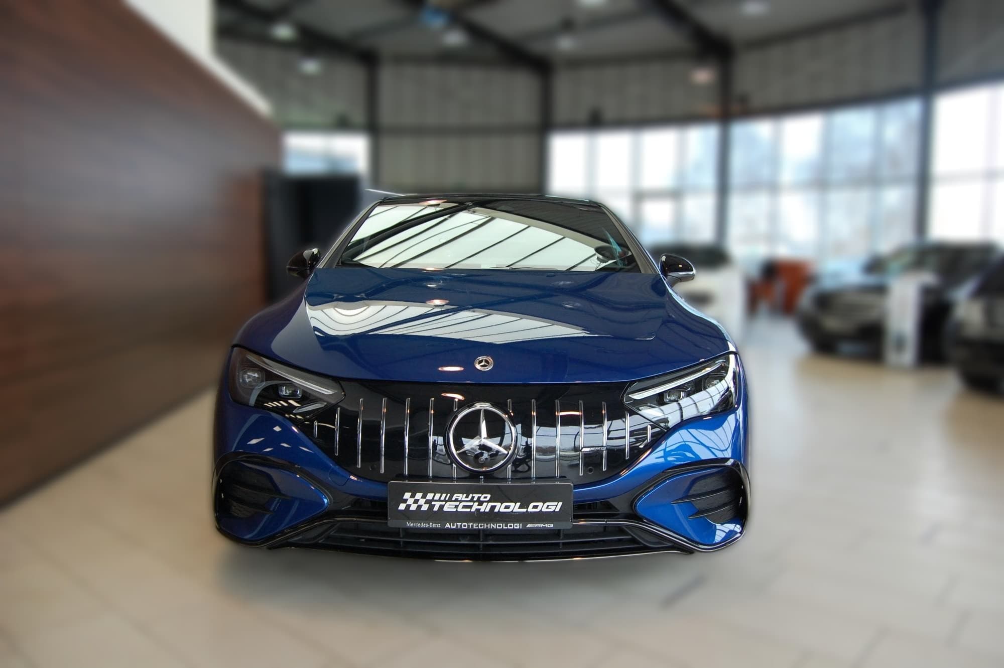 2022 Mercedes-Benz EQE 43AMG - 55 610 km - Fotka 1