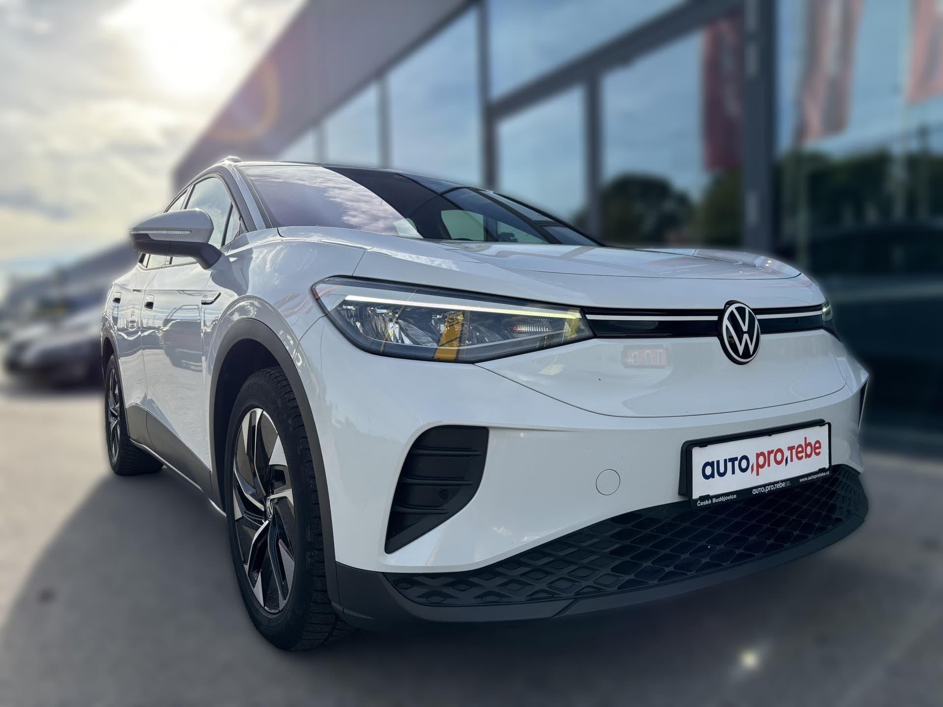 2021 Volkswagen ID.4 - 130 613 km - Fotka 1