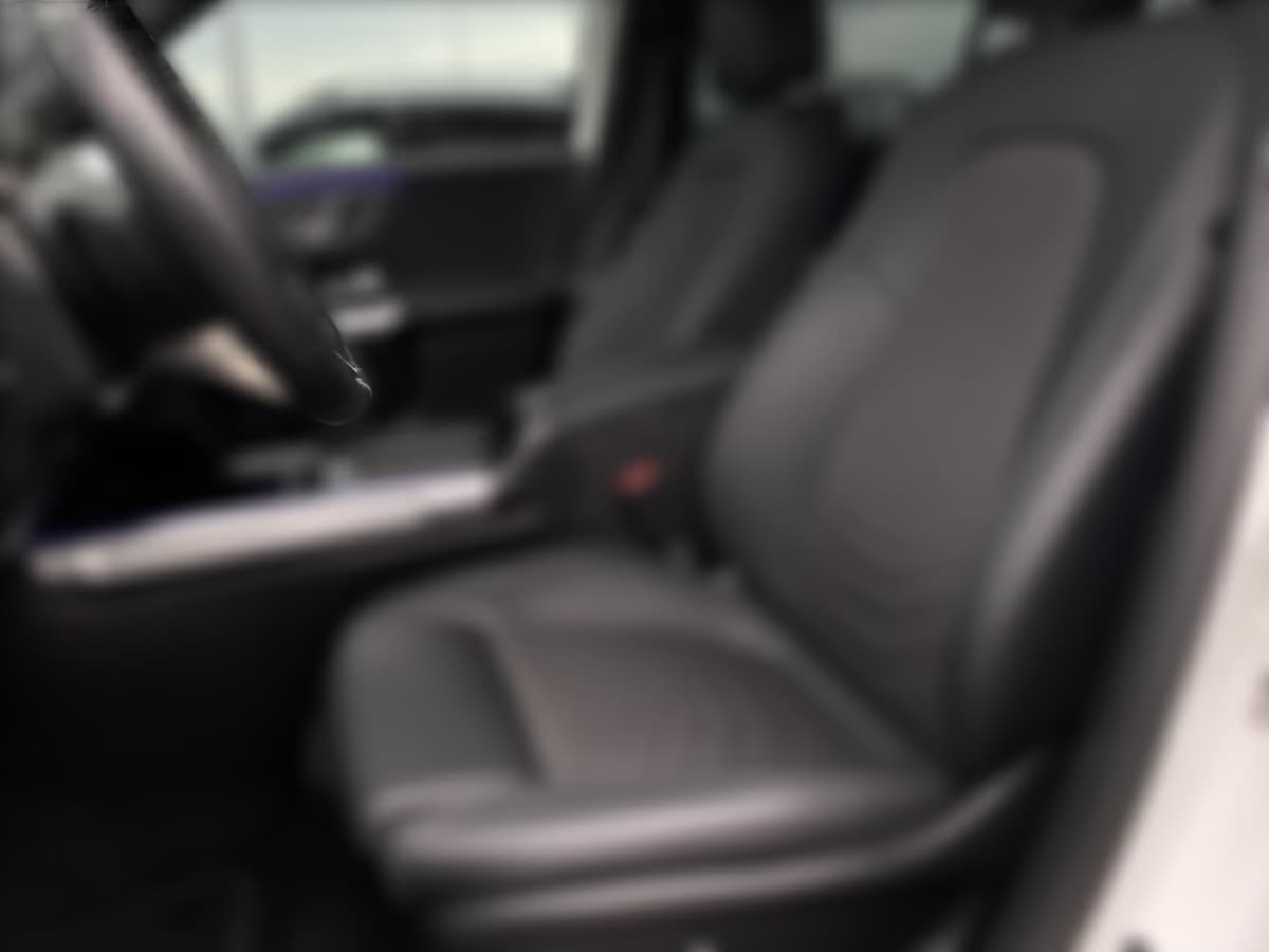 2021 Mercedes-Benz EQB 250 - 19 000 km - Fotka 1