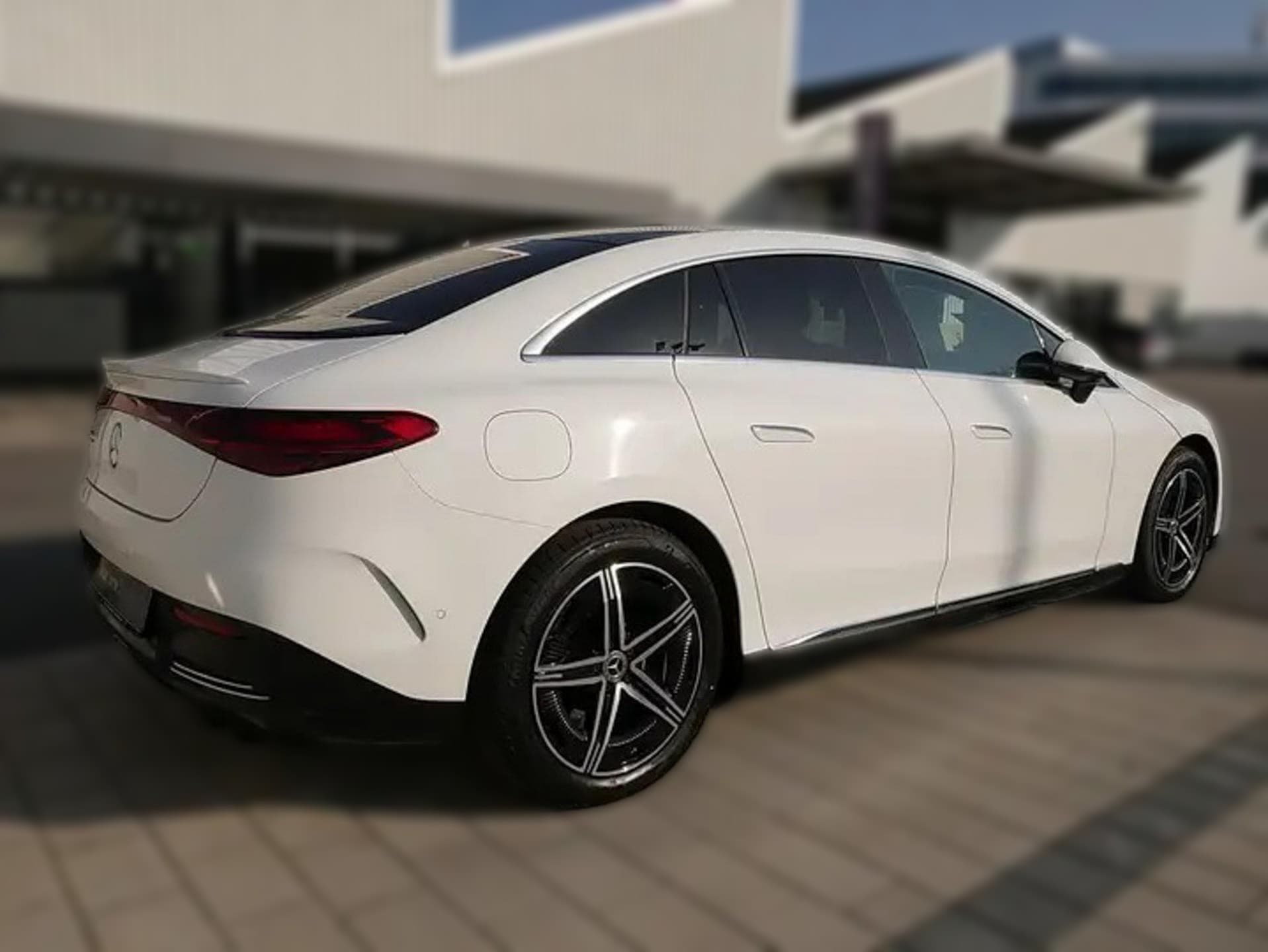 2023 Mercedes-Benz EQE 300 - 53 700 km - Fotka 1
