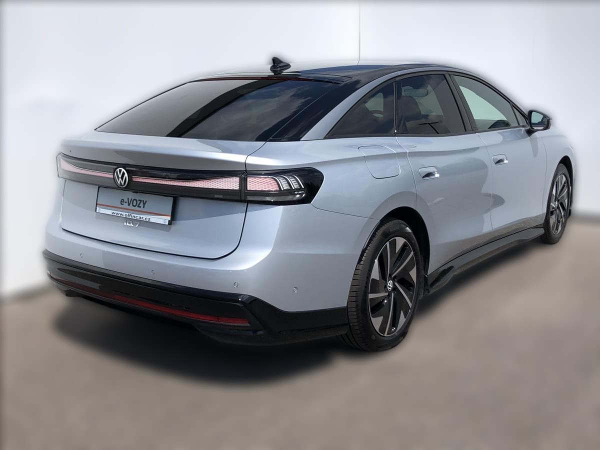 2023 Volkswagen ID.7 - 6 169 km - Fotka 1