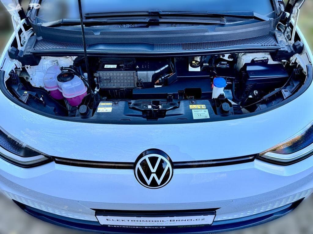 2020 Volkswagen ID.3 - 125 200 km - Fotka 1