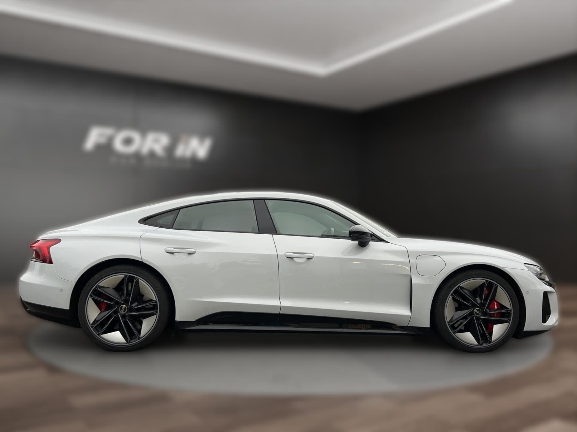 2022 Audi RS e-tron GT - 51 000 km - Fotka 1