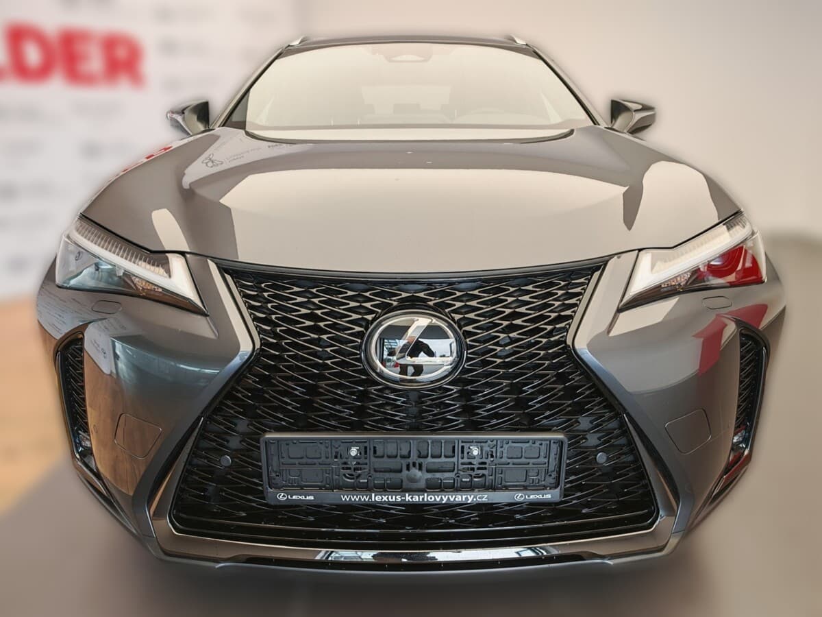 2024 Lexus UX 300h - 1 238 km - Fotka 1