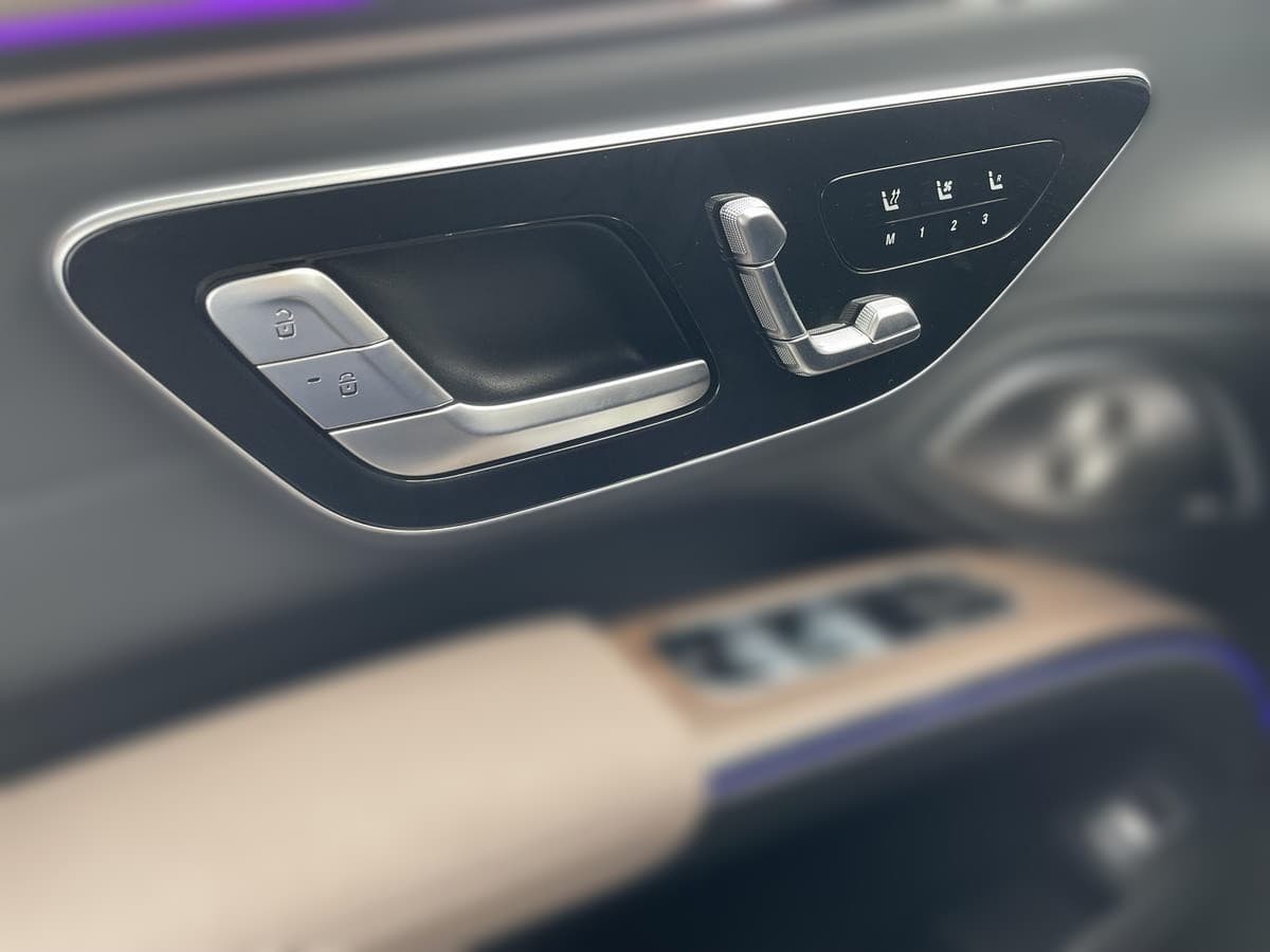 2024 Mercedes-Benz EQS 450 4MATIC - 20 km - Fotka 1