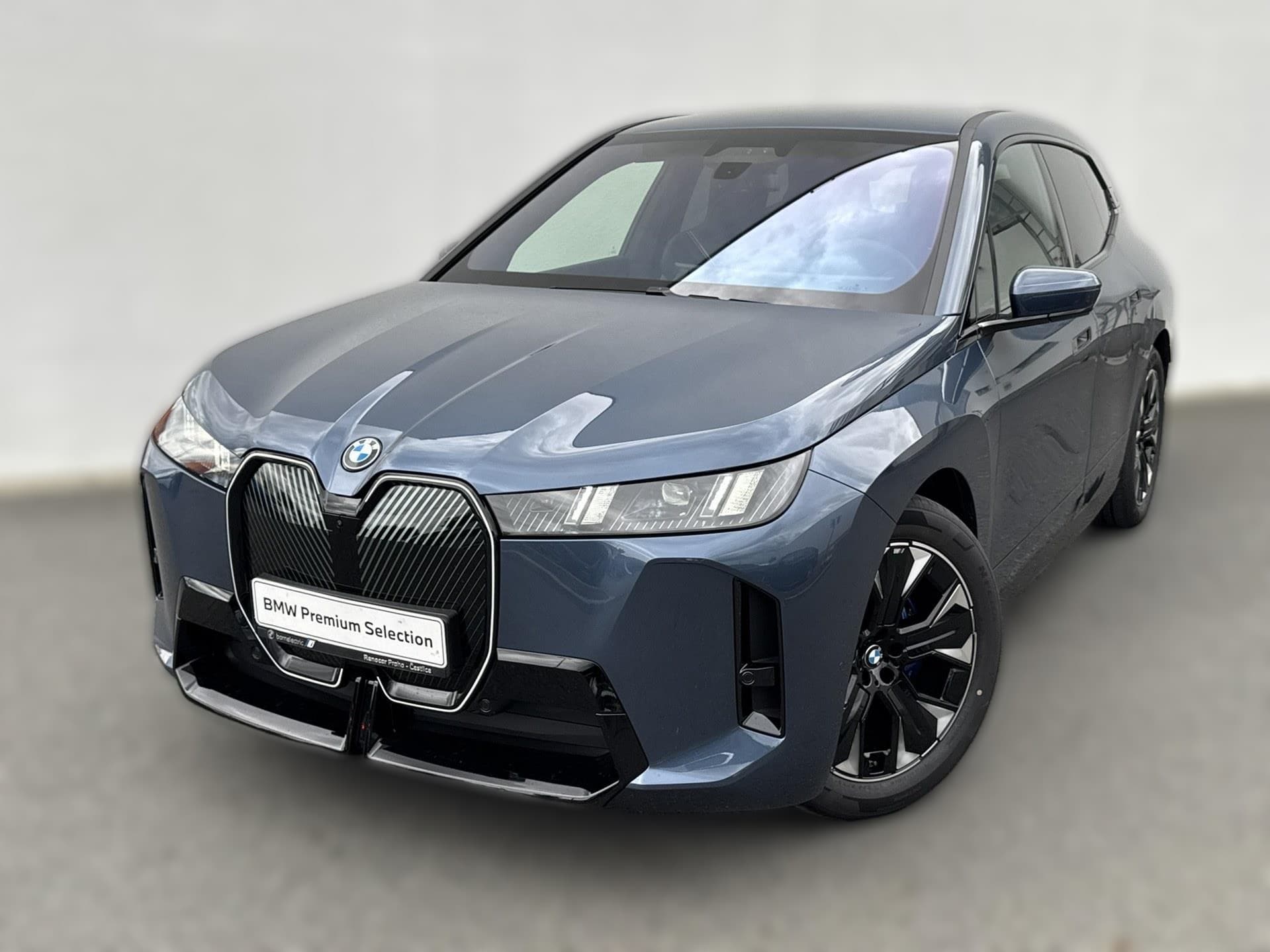 2025 BMW iX - 1 000 km - Fotka 1