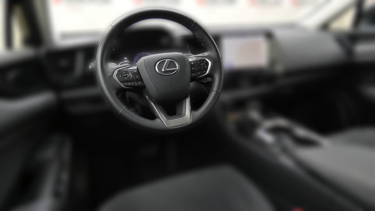 2023 Lexus Lexus NX 450h+ - 15 433 km - Fotka 1