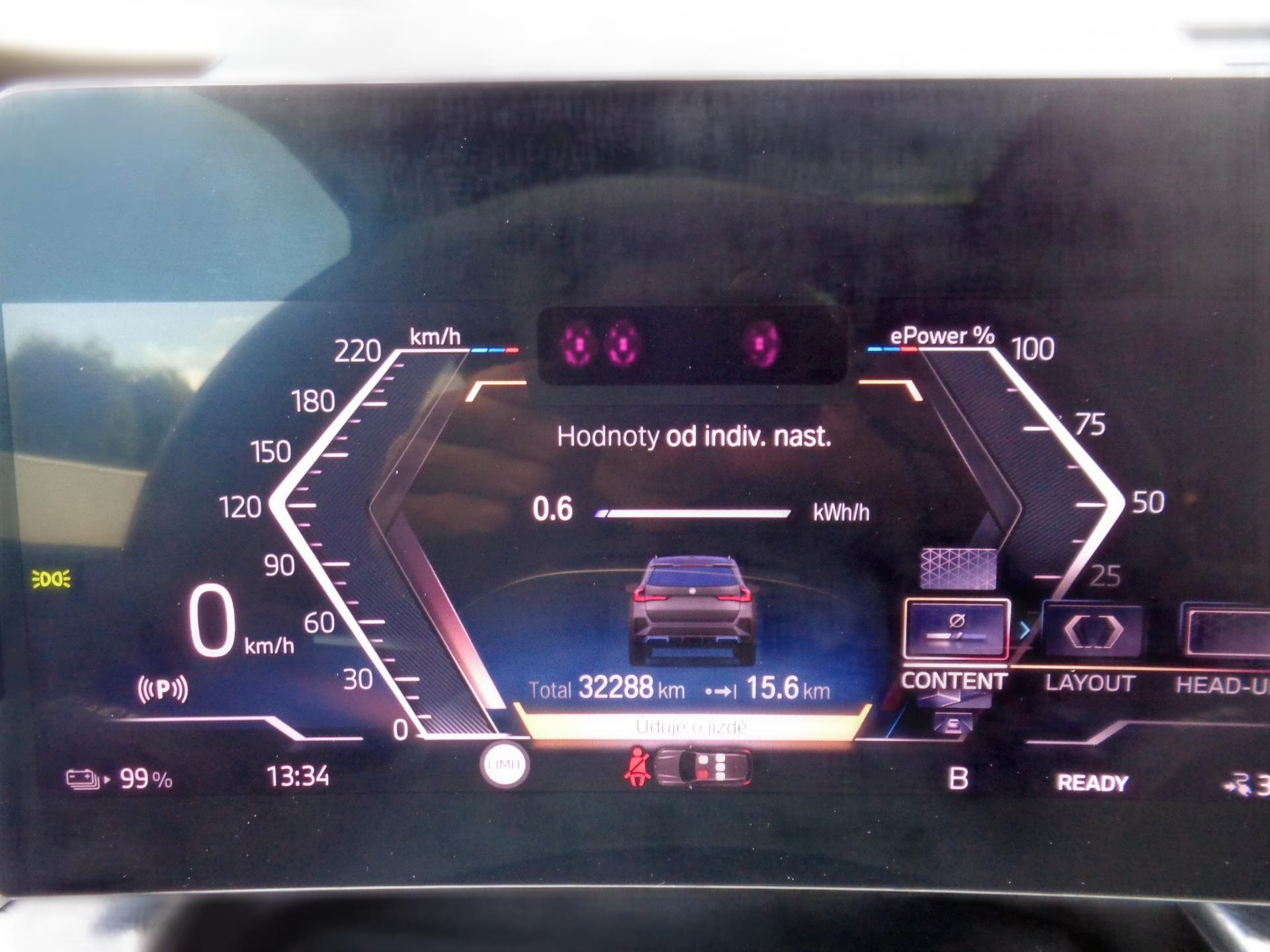 2023 BMW iX1 - 32 500 km - Fotka 1