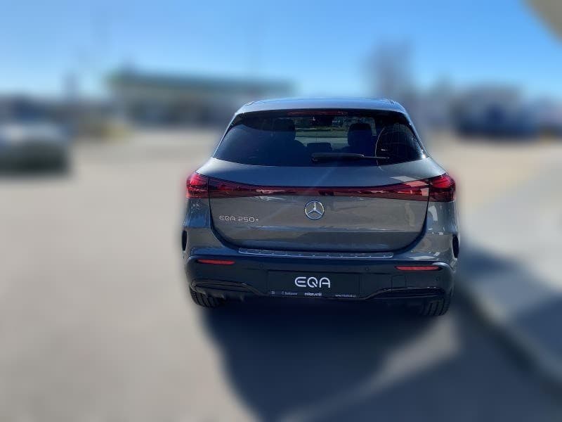 2025 Mercedes-Benz Mercedes-Benz EQA - 5 000 km - Fotka 1