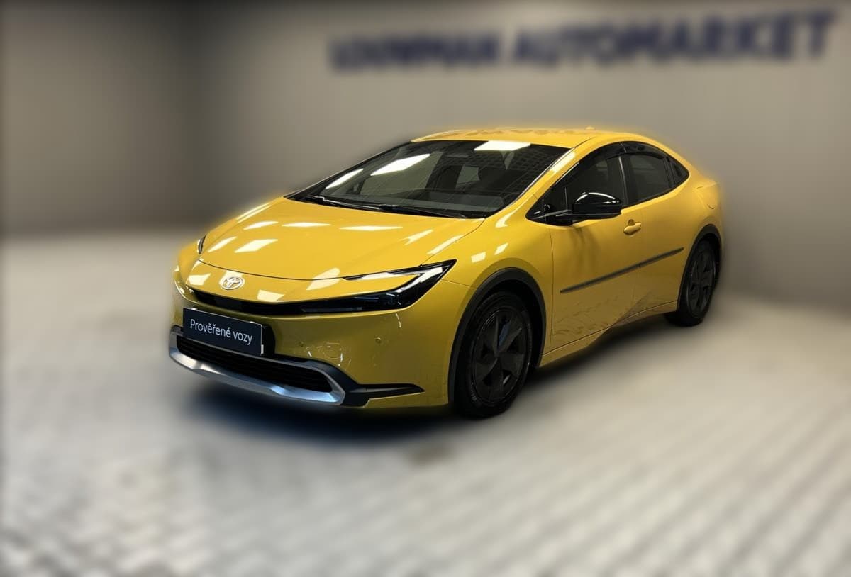 2025 Toyota Prius - 11 700 km - Fotka 1