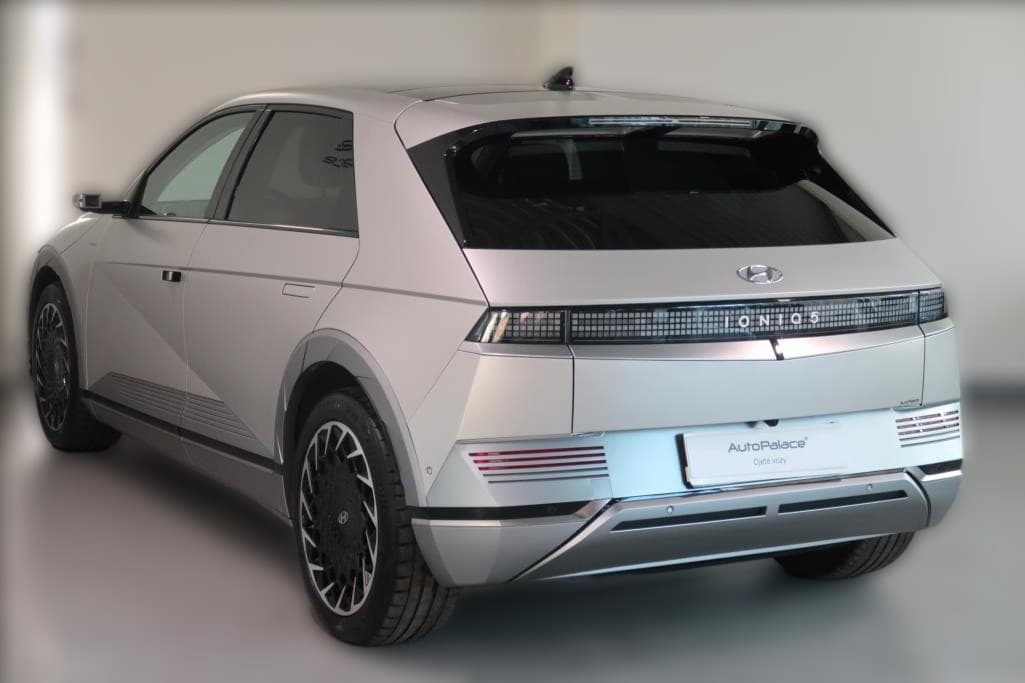 2023 Hyundai Ioniq 5 - 17 700 km - Fotka 1