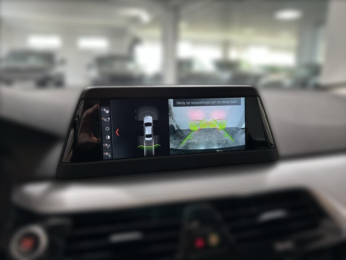 2019 BMW Řada 5 - 52 673 km - Fotka 1