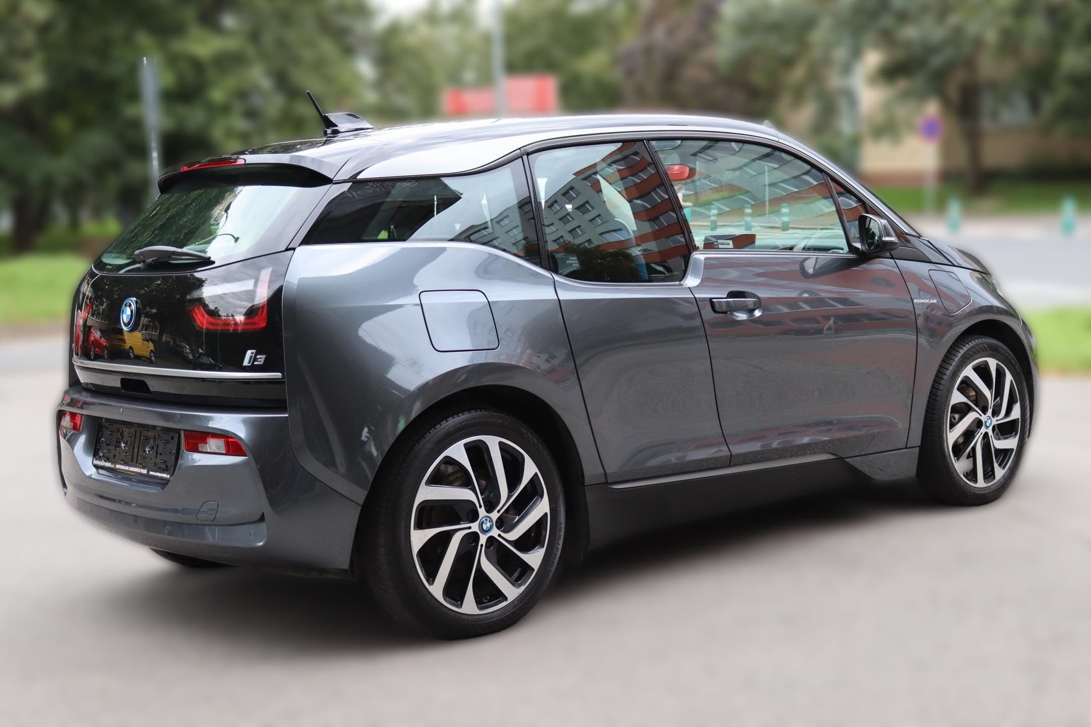 2020 BMW i3 - 111 631 km - Fotka 1