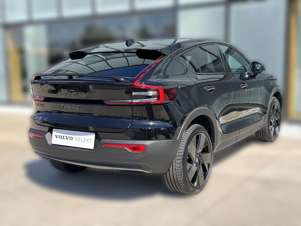2024 Volvo C40 - 15 000 km - Fotka 1