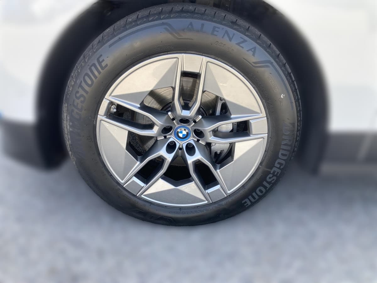 2022 BMW iX - 55 000 km - Fotka 1