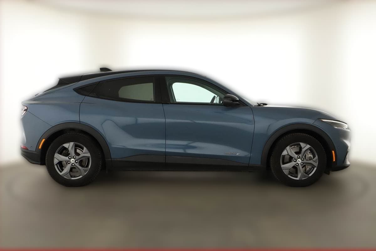 2023 Ford Mustang Mach-E - 34 948 km - Fotka 1